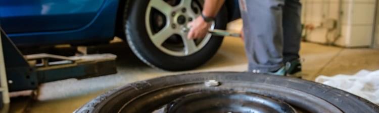 El trabajo del técnico en neumáticos: lo que hace, trabajos y habilidades