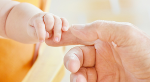 ¿Qué base reguladora se tiene en cuenta para la paternidad?