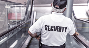 ¿Qué trabajo realiza un vigilante de seguridad?