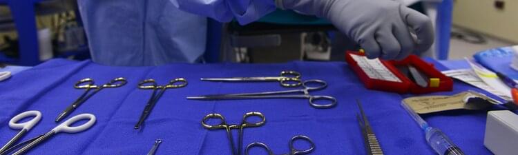 ¿Qué hace el Cirujano? Trabajo, Formación y Carrera en Cirugía